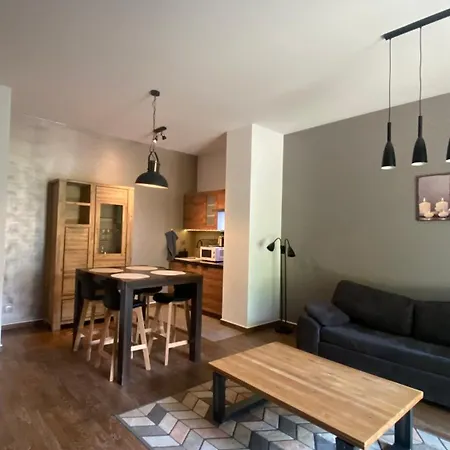 Marina Apartament *